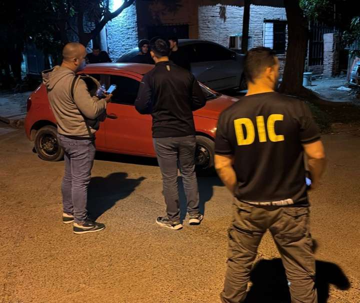 Puerto Tirol: detuvieron a un sospechoso y secuestraron un auto usado en un robo