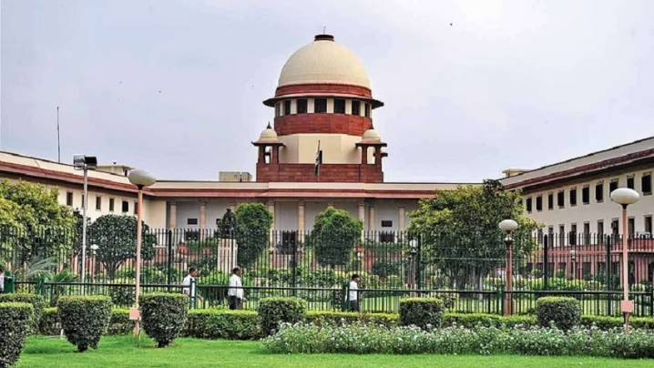 SC Refuses Contempt Action Against Lawyer in CJI Shoe