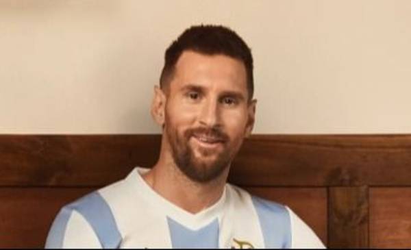 Un campeón del mundo filtró la camiseta que Argentina usará en el Mundial 2026