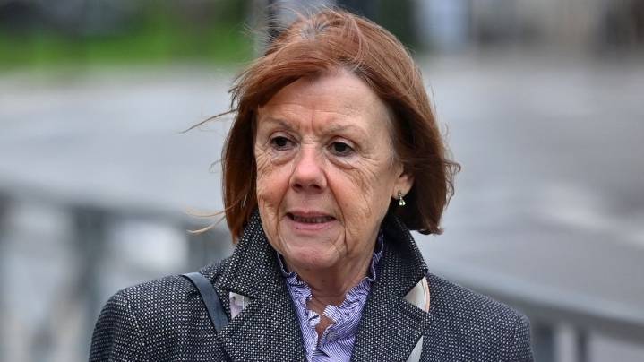 Gisèle Pelicot vuelve a los tribunales para enfrentarse de nuevo a uno de sus violadores