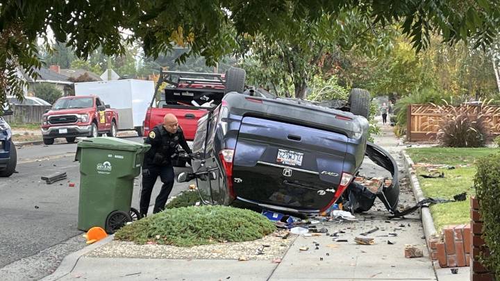 Woman killed in fiery head-on crash in San Jose neighborhood