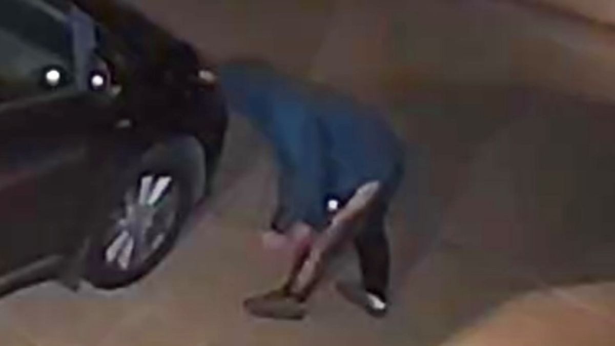 Police investigating 30 cases of tires being slashed in Delaware