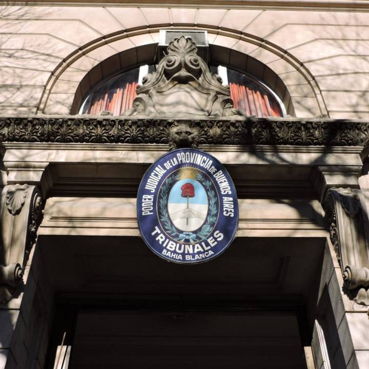 Juzgan a un hombre por abusar de su hija de 3 años en Bahía Blanca