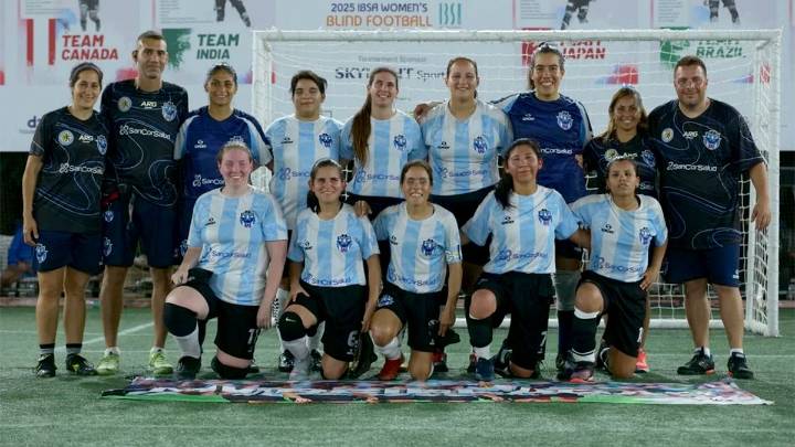 ¡Orgullo nacional! Las "Murciélagos" se consagraron bicampeonas del mundo