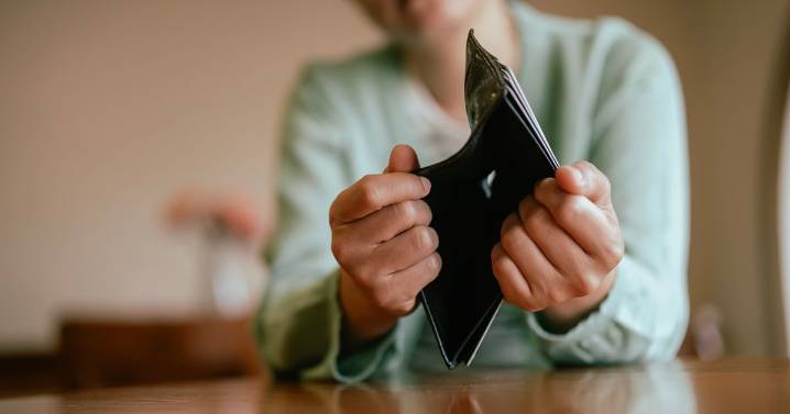 ‘My entire life has been shaped by debt’ ADHD adults more likely to earn less and struggle more