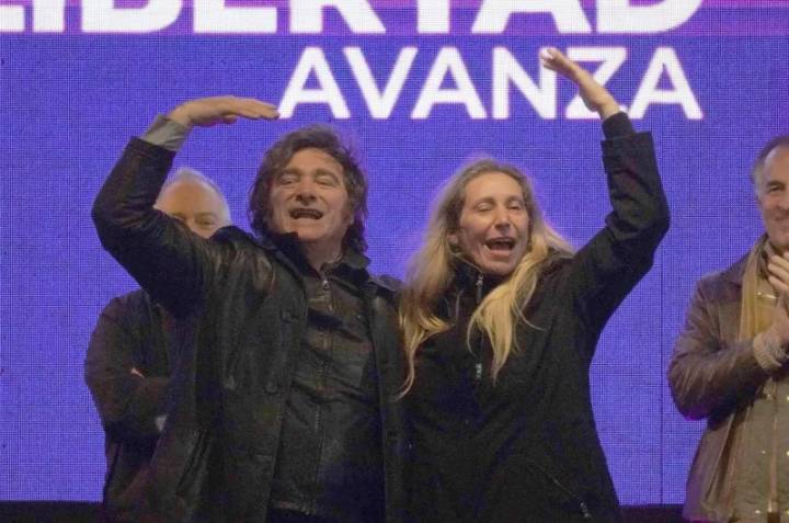 Hoy llega Javier Milei a Santiago del Estero con agenda apretada y apoyo a candidatos
