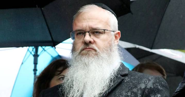 Hero Manchester rabbi reveals how victim 'defended synagogue with his life'