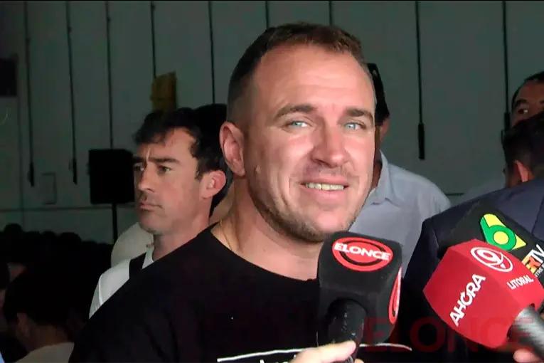 Mariano Werner visitó una escuela técnica: “La mecánica es una pasión”