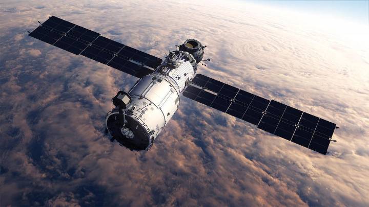 Los satélites captan mensajes militares sin cifrar y eso es un grave problema