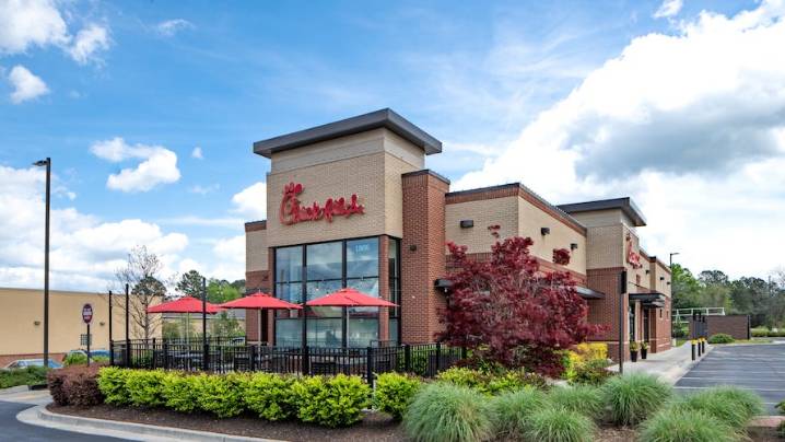 How does Atlanta rank in fast food spending? See WalletHub ranking