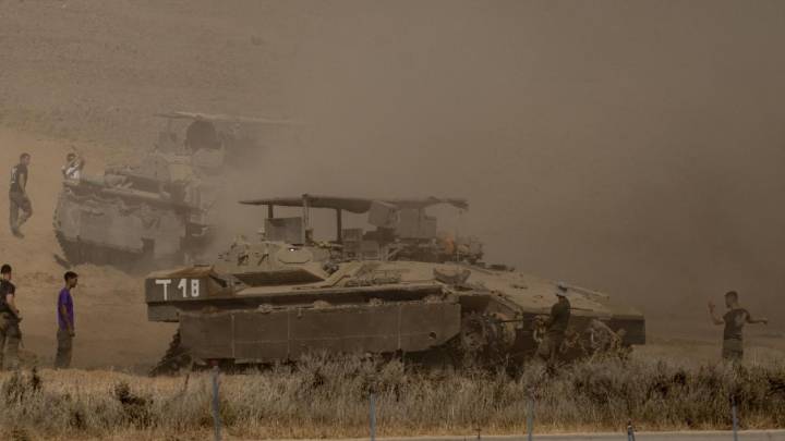 Israel vuelve a bombardear Gaza tras anunciar un alto el fuego esta mañana