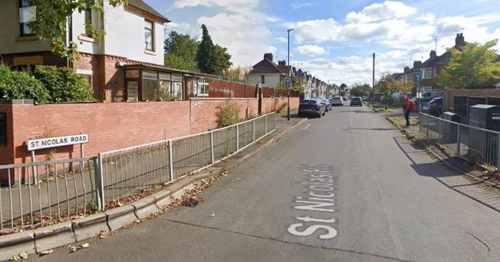 Nuneaton 'upskirting' investigation launched as police make appeal for man in 'straw hat'