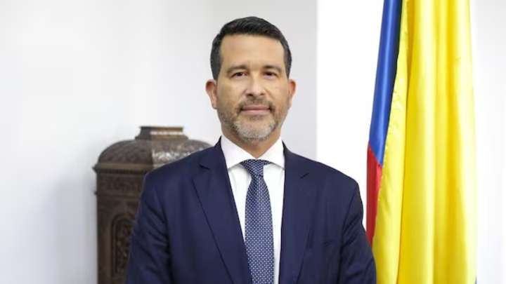 La Dian seguirá en interinidad; después de nueve meses sale el director encargado
