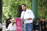 Bravo tenía con escoltas y vehículo blindado