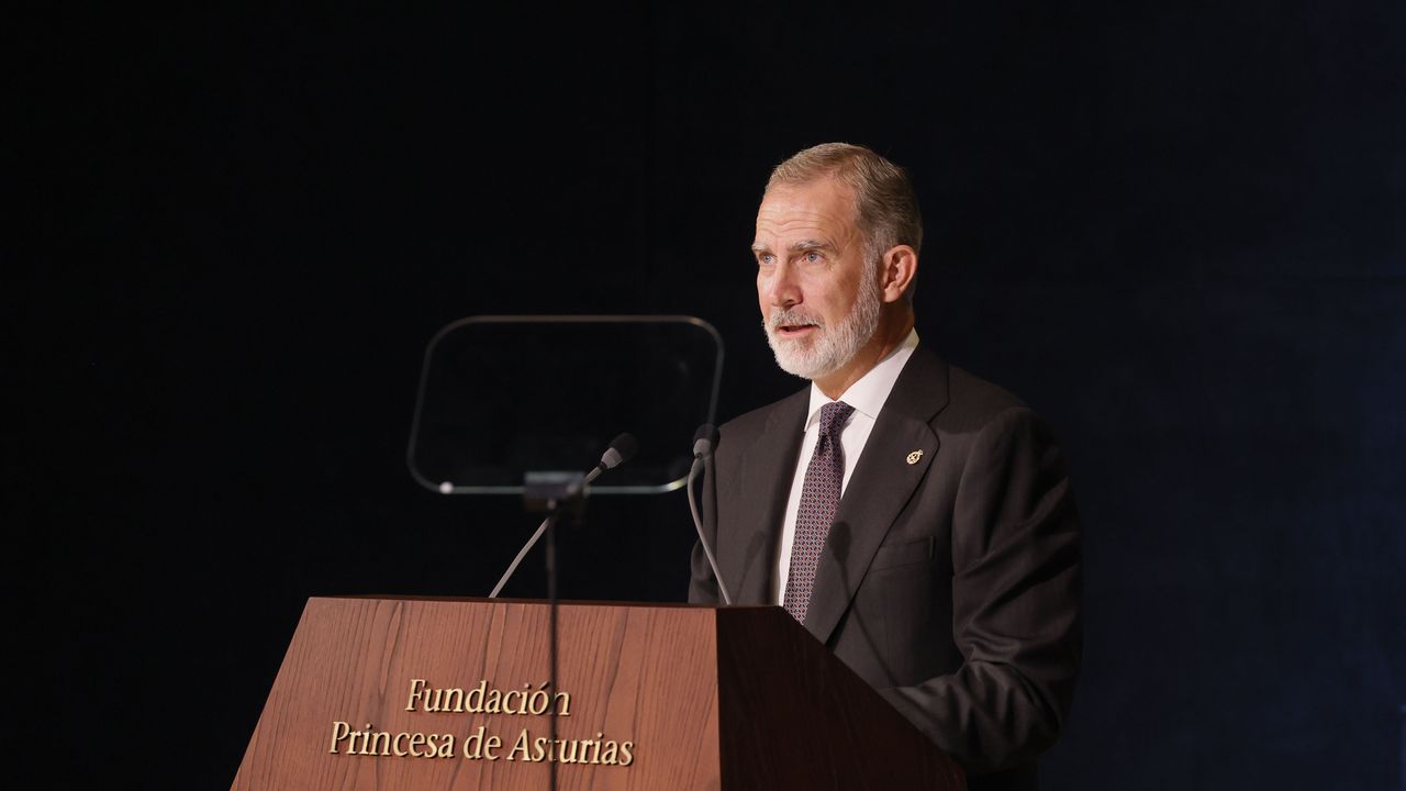 Felipe VI da el testigo a Leonor en los Premios Princesa para «ir cediéndole ya este espacio»