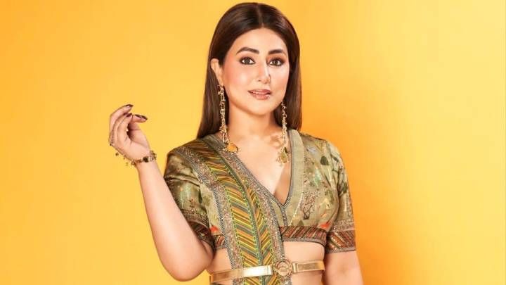 'There Are Days When I Feel Worthless But...': Hina Khan Believes People Need To 'Stop Fearing Cancer'