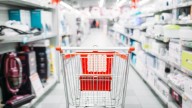 Supermercados liquidan pequeños electrodomésticos desde $22.999 y con hasta 60% de descuento