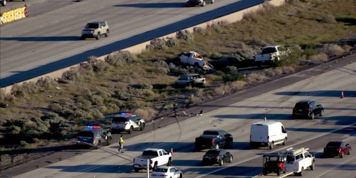 Search underway after person ran from  I-17 crash in north Phoenix