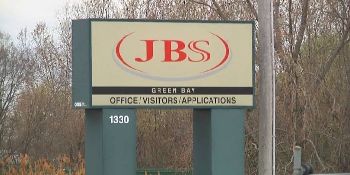 Green Bay Hazmat responds to chemical spill at JBS meat packing plant