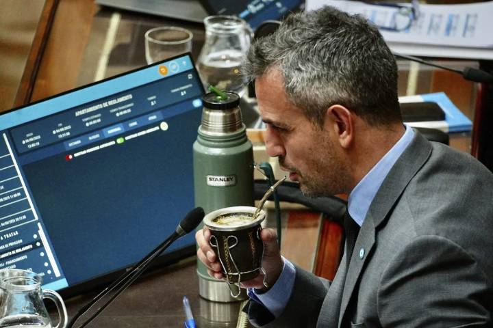 Martín Menem aseguró que la gestión de Javier Milei sufre “una sucesión de acciones desestabilizantes”