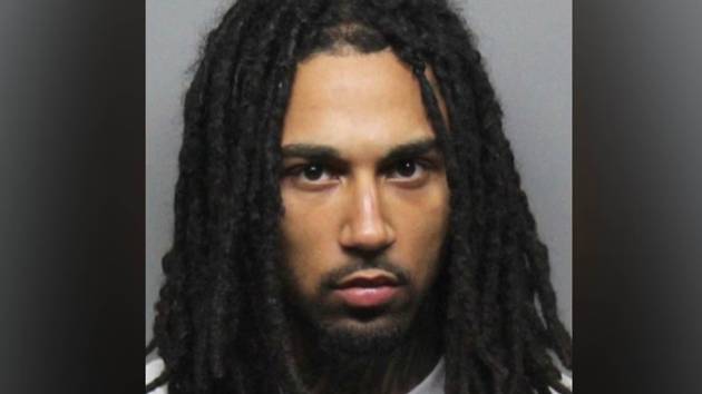 Murder suspect accidentally released from California jail: Officials