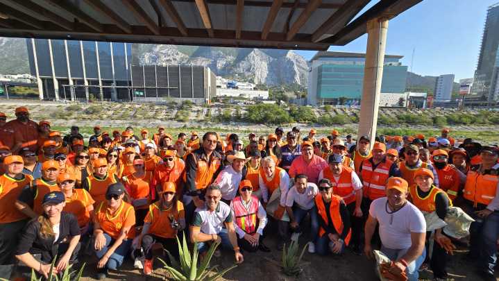 Retira 'Leones en Acción' 40 toneladas de basura en el río