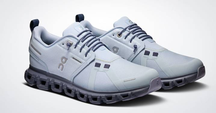 Customers sue sneaker company On over shoes that cause 'noisy and embarrassing squeak'