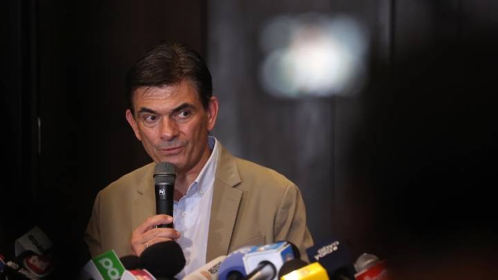 Nuevo presidente de Bolivia acudirá a "países amigos" para salvar la crisis del combustible