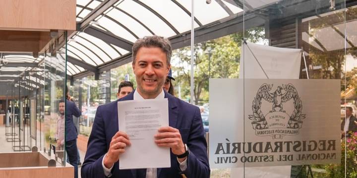 Inconsistencias en el discurso de Daniel Quintero aumentan dudas sobre su retiro de la consulta del Pacto Histórico