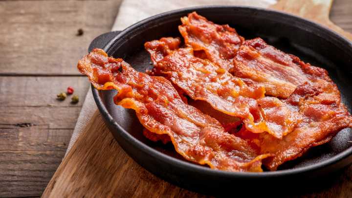 A Little Lemon Juice Could Bring Even More Flavor To Bacon