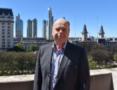 “Hay que ser cauteloso con el uso de la IA”. La fuerte advertencia que llega desde uno de los países líderes en educación