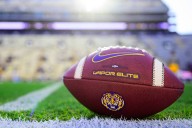 6-Month-Old Daughter Drives LSU’s 6’7” Giant to Push Boundaries Against Texas A&M LSU’s 6’7” TE finds unstoppable motivation in fatherhood, turning heartbreak into dominance ahead of the showdown with