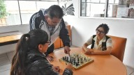 Brinda Biblioteca Central clases gratuitas de ajedrez para todas las edades