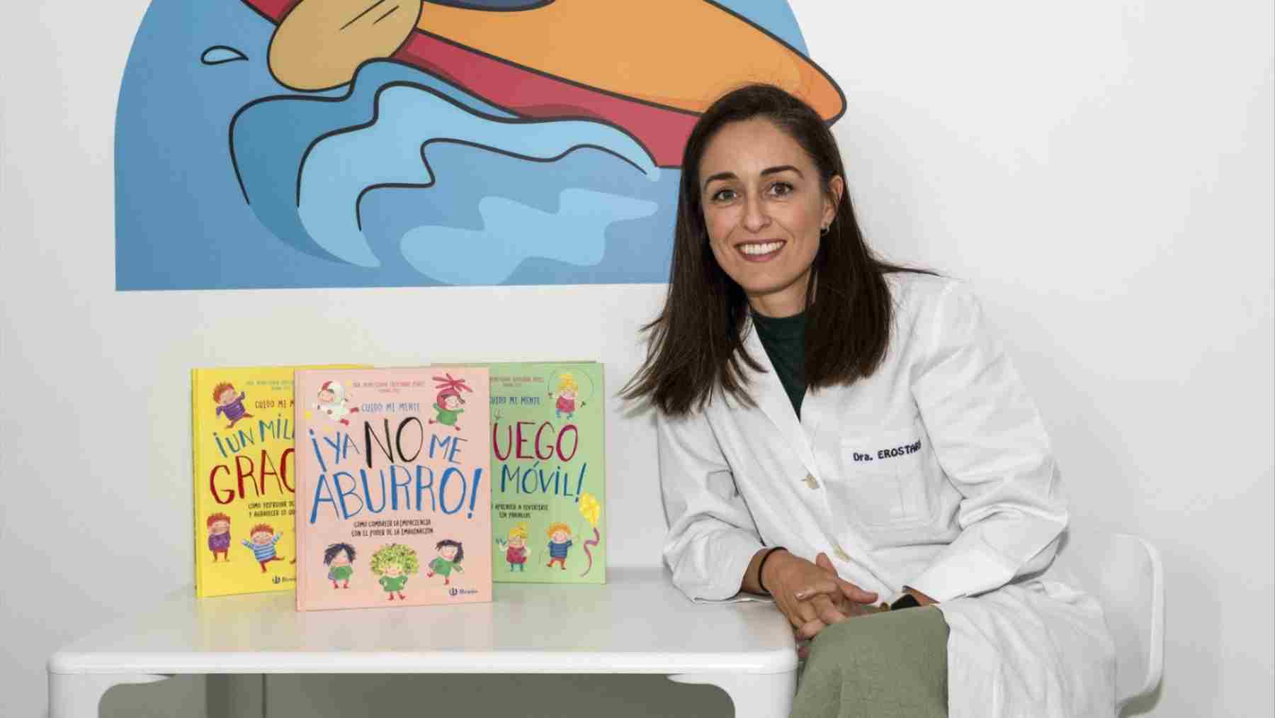 La psicóloga de la Clínica Universidad de Navarra que enseña a los niños a gestionar emociones con cuentos