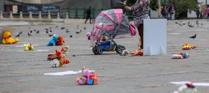 Menor de ochos años habría sido violada por su padre y dos hombres más en Madrid, España: uno de ellos es colombiano