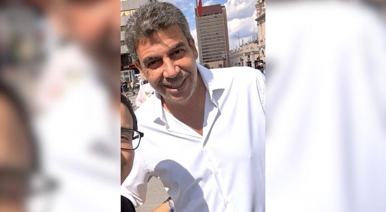 "Está padrísimo..."; Captan a Arturo Elías Ayub en el Centro