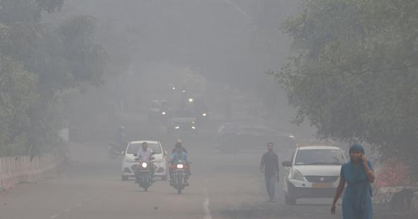 Delhi air quality remains ‘very poor’ amid Diwali festivities