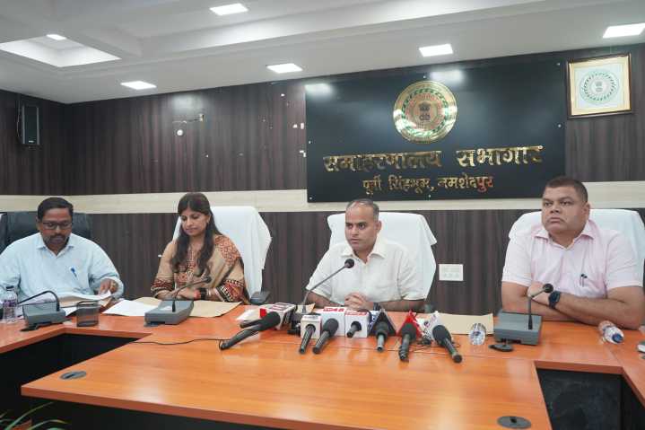 Ghatshila Assembly by-election: One candidate withdraws nomination, 13 candidates to contest