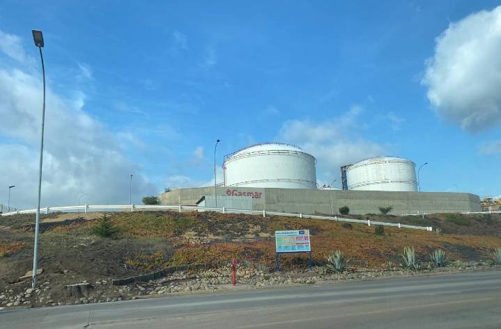 SMA formula cargos contra Gasmar por incumplimientos en descargas en la Bahía de Quintero