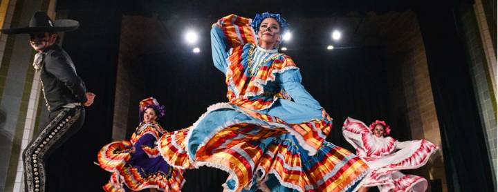 Día de los Muertos llena de color, tradición y cultura a Philadelphia