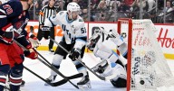 Guenther breaks late tie, Mammoth beat Jets 3-2 for 7th straight victory