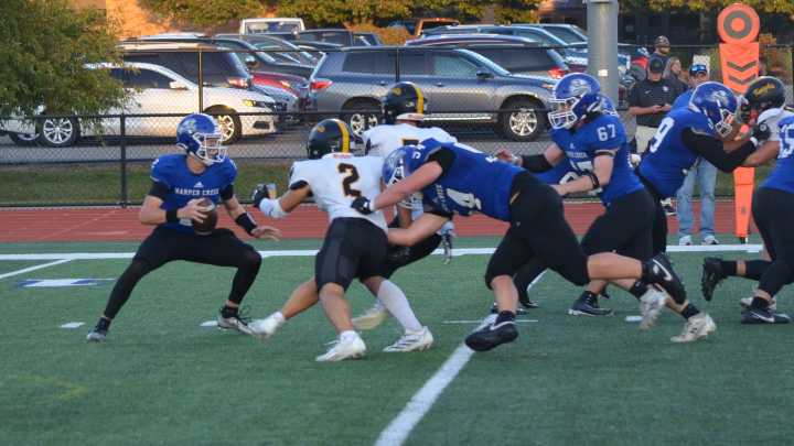 Live Updates for Battle Creek high school football scores for Week 7