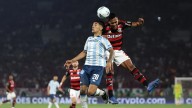 Racing, bien parado en el inicio del duelo con Flamengo en el Maracaná