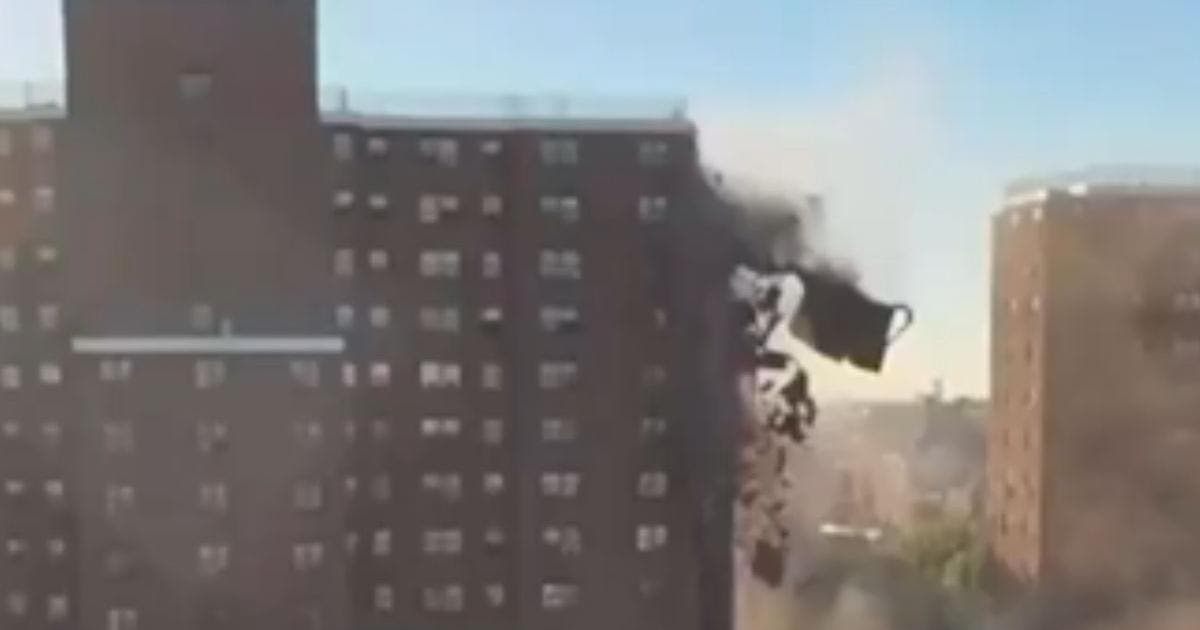 VIDEOS | Derrumbe parcial en edificio de Nueva York tras explosión de gas