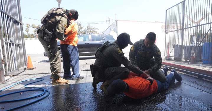 Los Angeles County officials approve emergency declaration over immigration raids