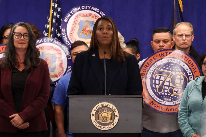 Letitia James lanza portal ciudadano contra redadas de ICE