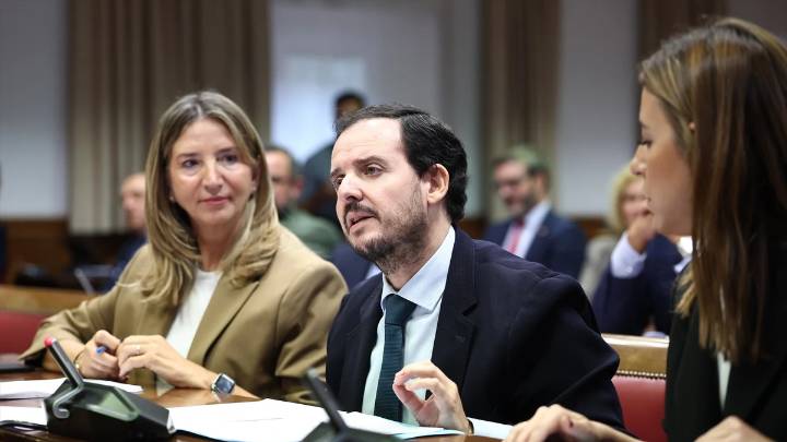 El senador del PP Alejo Miranda admite que hizo "muchas preguntas en poco tiempo" porque era "frustrante": "Sánchez era un muro"