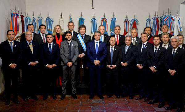 Los gobernadores dicen que quieren colaborar, pero si no los perjudican