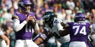 Vikings will start Wentz at QB on short rest in LA, with McCarthy lacking time to keep up progress