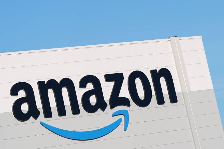 Amazon cutting 14,000 corporate jobs amid AI investment push